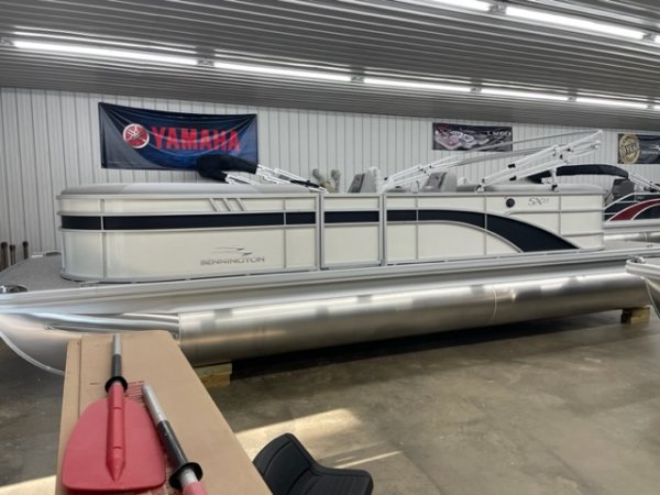 Water tubing is a uniquely thrilling and unforgettable water sports experience. Speeding across the water on a tube can be just as much fun as wakeboarding or water skiing without the added stress of needing to stay perfectly balanced on top of the water.